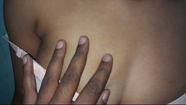 妻との激しいセックスの後…リラックスできるおっぱい遊びと官能的なおっぱいマッサージ