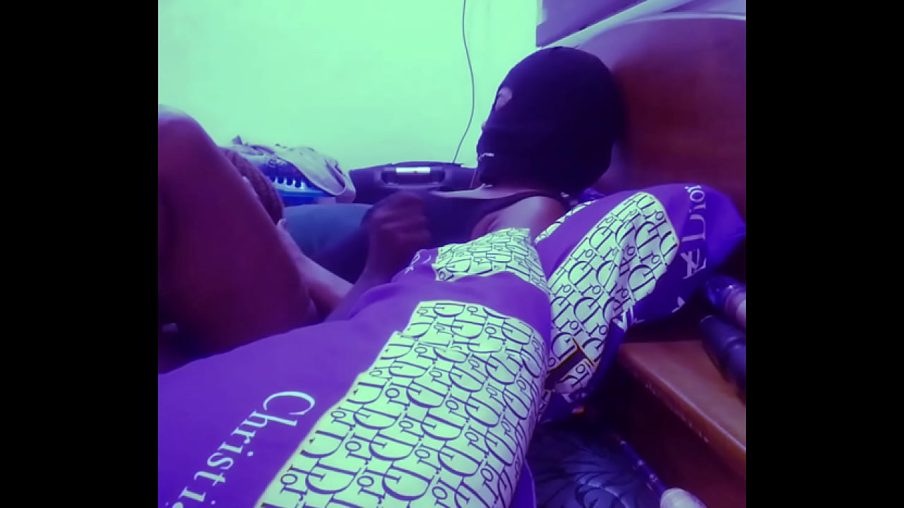 Coño de caramelo
                    amateur homemade new hotwife muchos negros