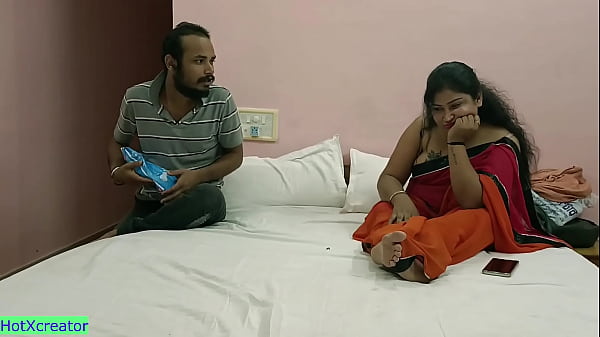 Indian Bengali Unmarried Couple Hot sex with Dirty Talking!! Desi Hot