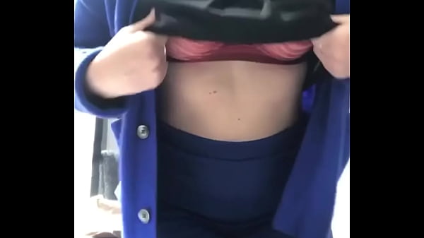 Tu aimerais m'avoir comme voisine de bureau ?