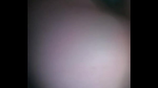 Skylee discovers her petite body