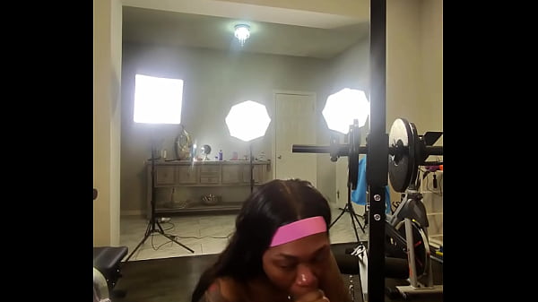 Work this pussy out