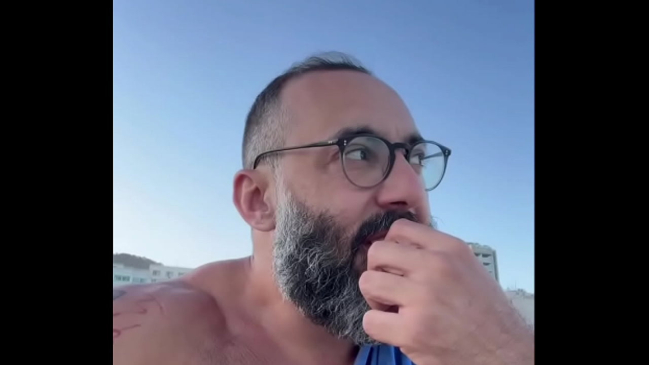 Conocí al chico en la playa y lo llevé a casa.
                    gay big cock 1 on 1 male anal muchos negros