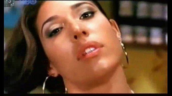 Gisele Itie - Scènes De Sexe De Mandragore