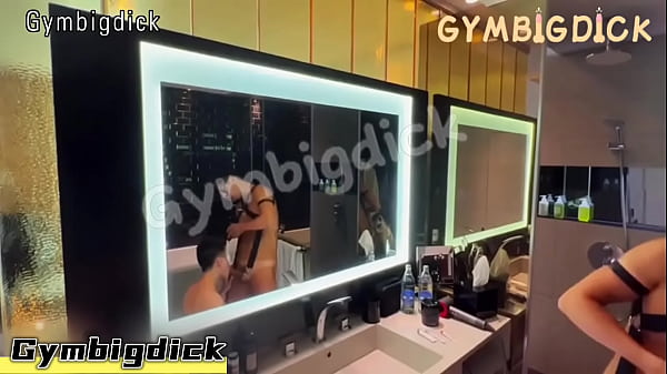 Boy Gym Horny Fucking Bottom BigAss Bareback Cumshot