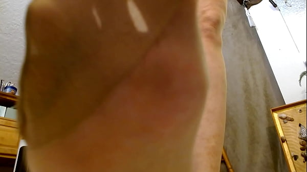 Dawnskye1962 - update #143 - 1306 Pantyhose Foot and Ass Ignore. Dont talk to me - Oct 15, 2025