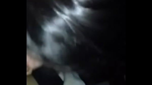 gf sucking dick