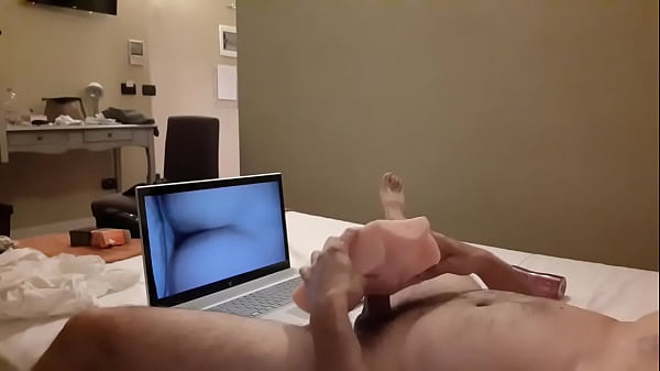 Play again with my fake pussy