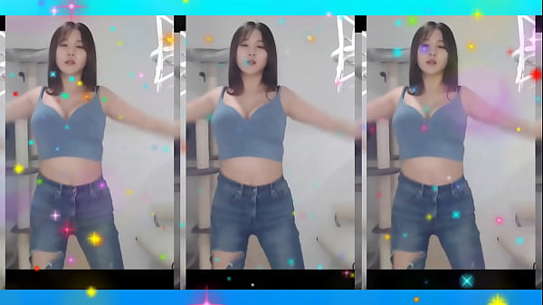 Thick Korean babe dancing
