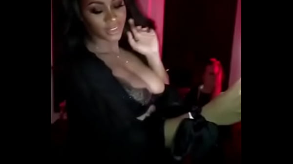 687A1BA2-4332-44EC-887B-784C2EDAA2FE.MOV