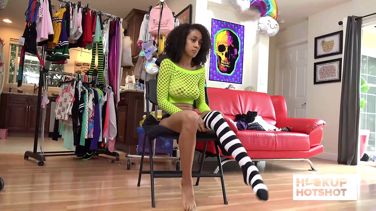 BTS - Curvy Babe Ariana Aimes Gets Teased And Undressed Backstage!