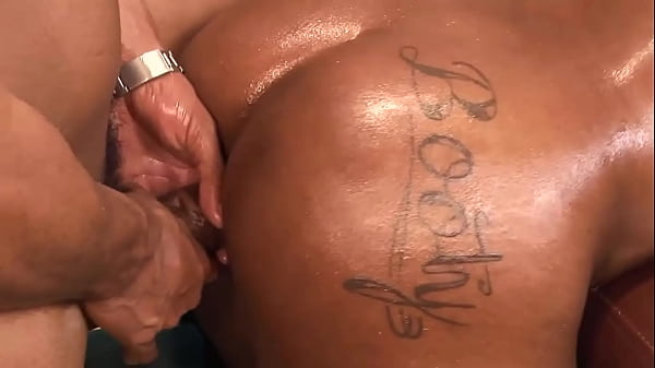 oiled ebony HD