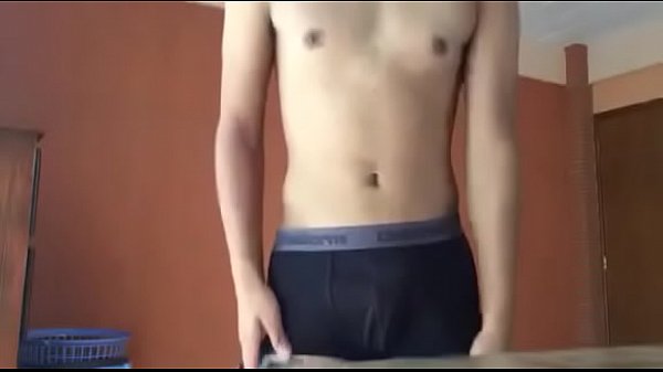 Download Video - Amigo se pajea para mi&period;