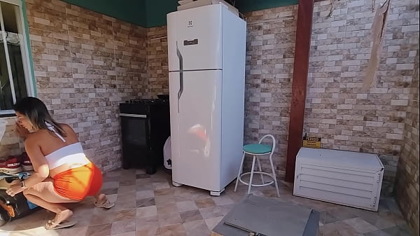 Naughty neighbor is tidying her area with her big ass to seduce me!