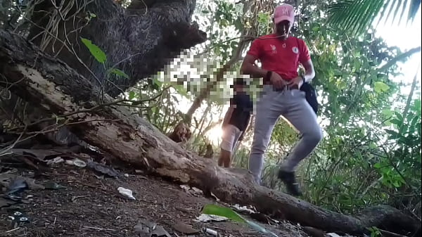 COMI O CUZINHO DO AMIGO DO MEU PAI DENTRO DO PA...