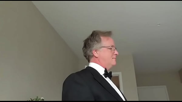 Lady Melissa Honey needs a massage from Bad Butler!