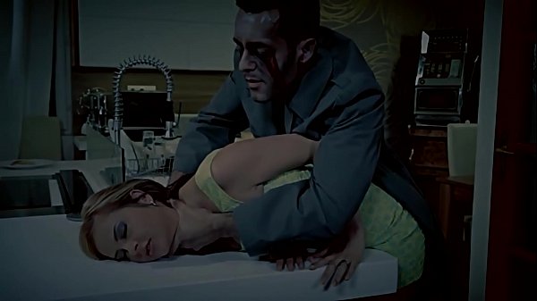 Nightmare the day of Halloween. Straing: Candy Alexa.