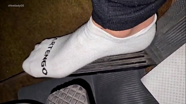 Crushing hand on pedal