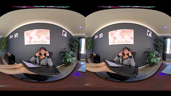 VRHUSH Boss lady Ember Snow fucks her employee