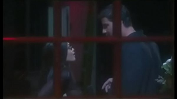 Hot asian chick in sunglasses doing great blowjob and gets cum on her lips