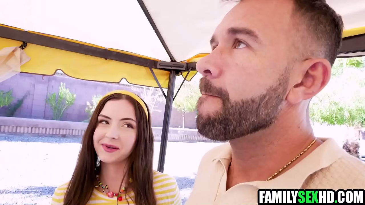 Stepdad &amp_ Stepdaughter Barbeque Fun