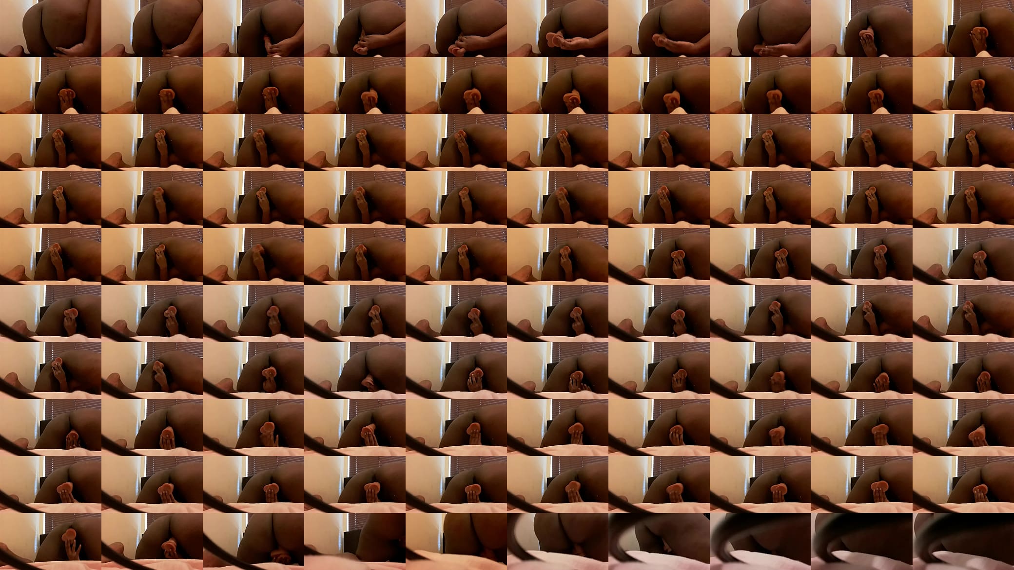 Fucking myself with dildo 预览图