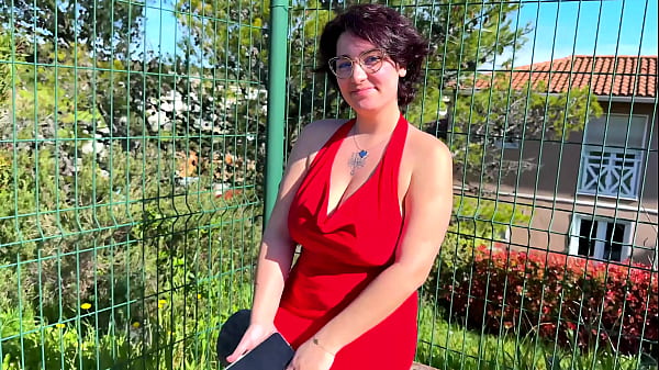 Avec Georgia, Mizaki explore d'autres contr&eacute;es plus sensuelles...