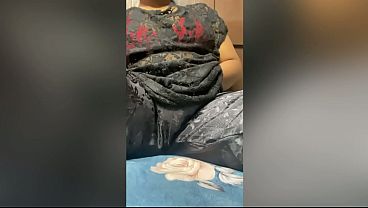 Download Video - Chubby bhabhi pussy masturbation