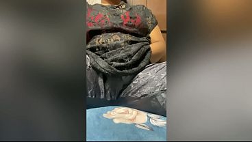 Chubby bhabhi pussy masturbation
