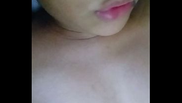 mostrandome y jugando con mi lovense lush 2