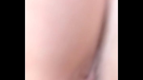 thumb a rich shell