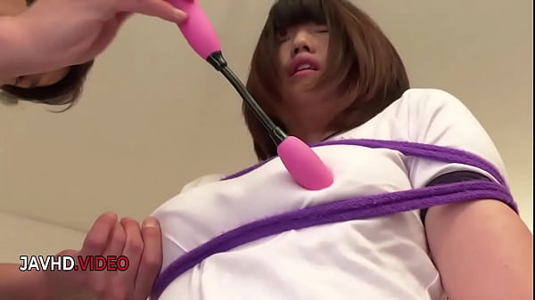 Kinky JAV Beauty: Obedient Teen Enjoys Asian Cumshots!