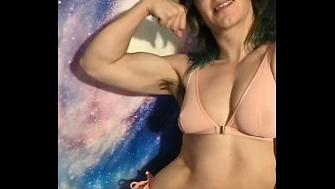 Me right now! Write me in chat for sexting!!