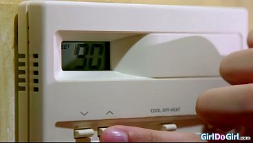 Download Video - How to get your bestie naked lesson one