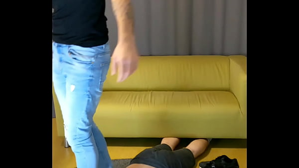 Gay back trampling in Airmax and barefoot