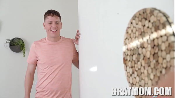 Download Video - Stepmom Is Ready For Breeding Season Rion King&comma; Sheena Ryder