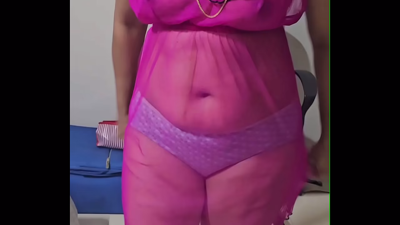 Lisapriya undressing