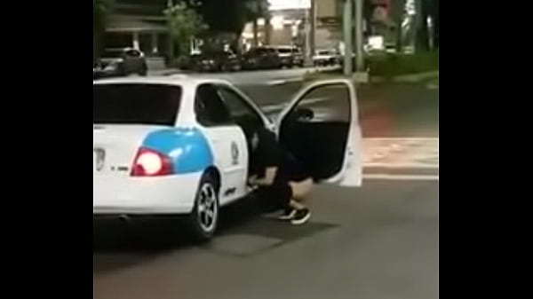 thumb piss