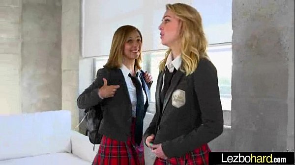 Download Video - &lpar;Cali Sparks & Kelly Greene&rpar; Lesbian Lovely Teen Girl In Sex Action Tape movie-07