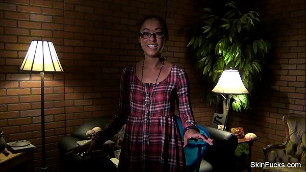 Skin Diamond Behind The Scenes