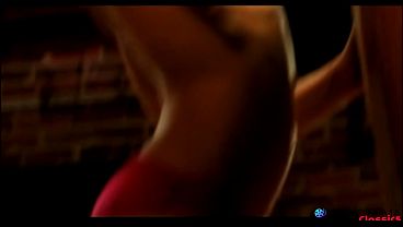 Perfect body babe gets sprayed with a facial