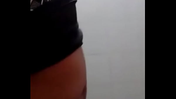 thumb v