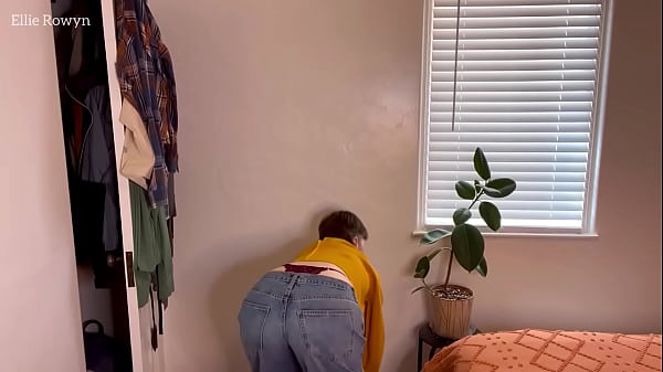 Making You Cum During Class Ellie Rowyn