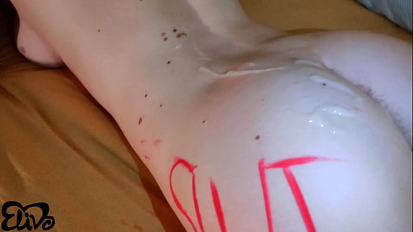 Download Video - Scopami a pecora e lascia che tutto il tuo sperma coli sul mio culo
