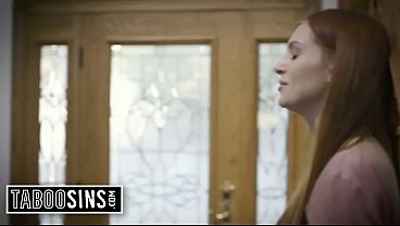 Seducing The Neighbor Girl Into Anal Sex After Catching Her Backdoor on Camera