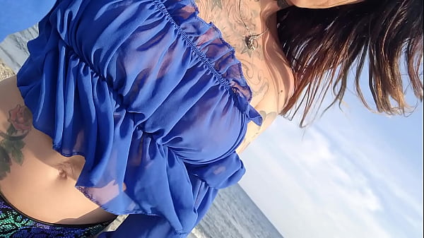 En direct mes petits c&oelig;urs venez me rejoindre sur le live ,et aussi devenez ...