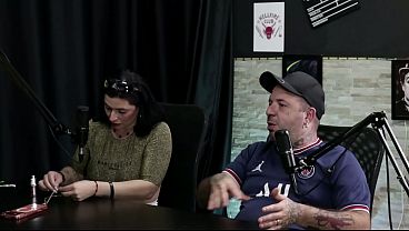 TODAS AS MENINAS QUE ELE FICA SÃO PROBLEMÁTICAS - MONICA LIMA (MOAI TV)