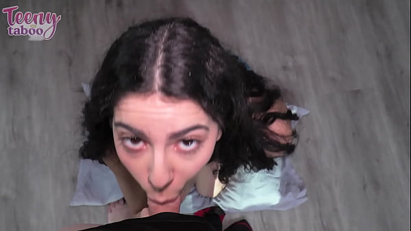 18 Stepdaughter Angel Gostosa Shows Thick Ass To Stepdad Gets Creampie