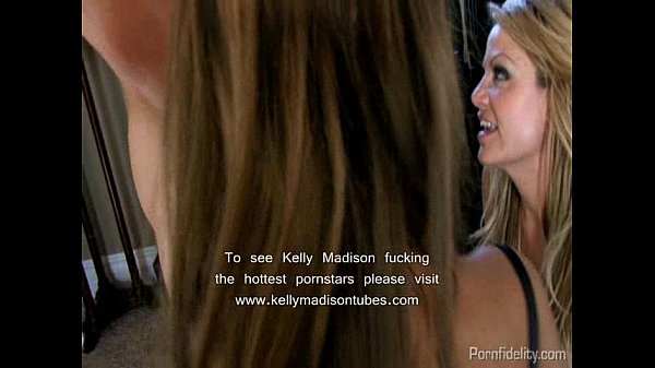 Download Video - Teen Twins Fuck A Hot Couple