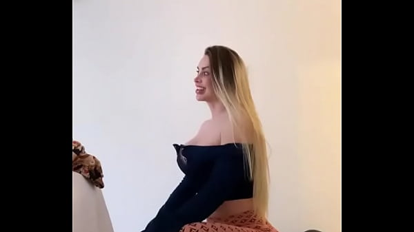 sexy girl...